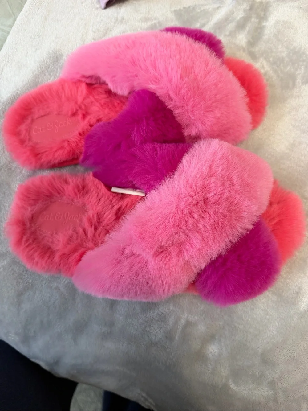 Cat & Jack Fuzzy Cross-Band Slide Slippers in Pink & Magenta